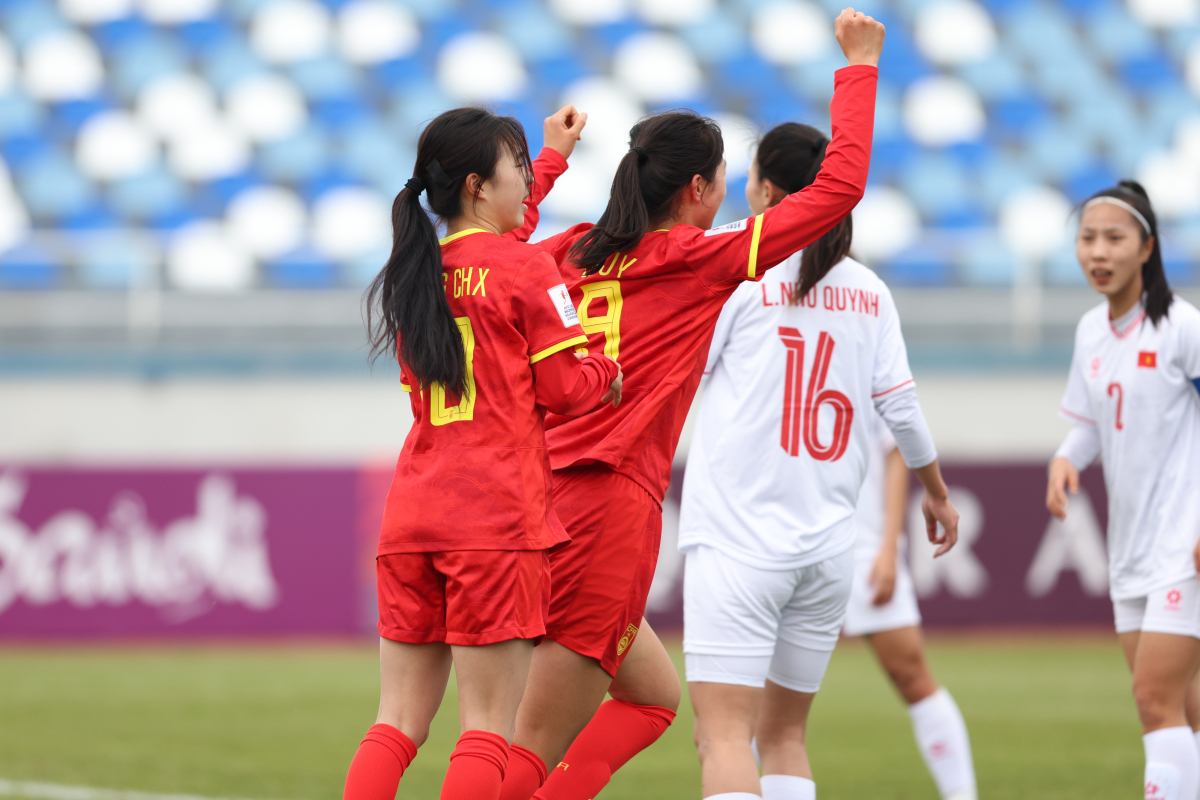 中国女足再获佳绩,奋力冲向国际巅峰!的简单介绍 中国女足再获佳绩,奋力冲向国际巅峰!的简单介绍