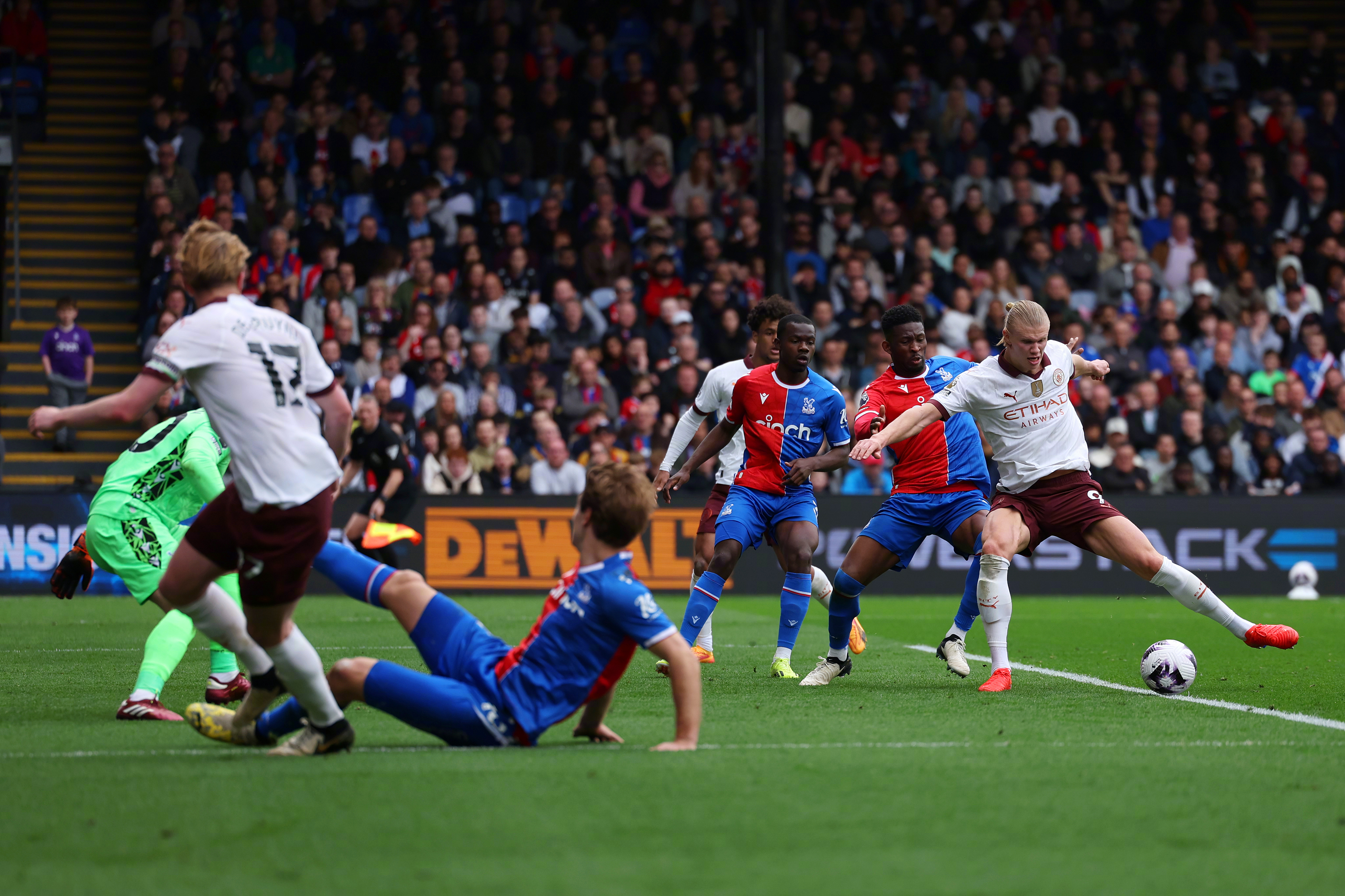 英格兰备战欧锦赛，客场迎战爱尔兰