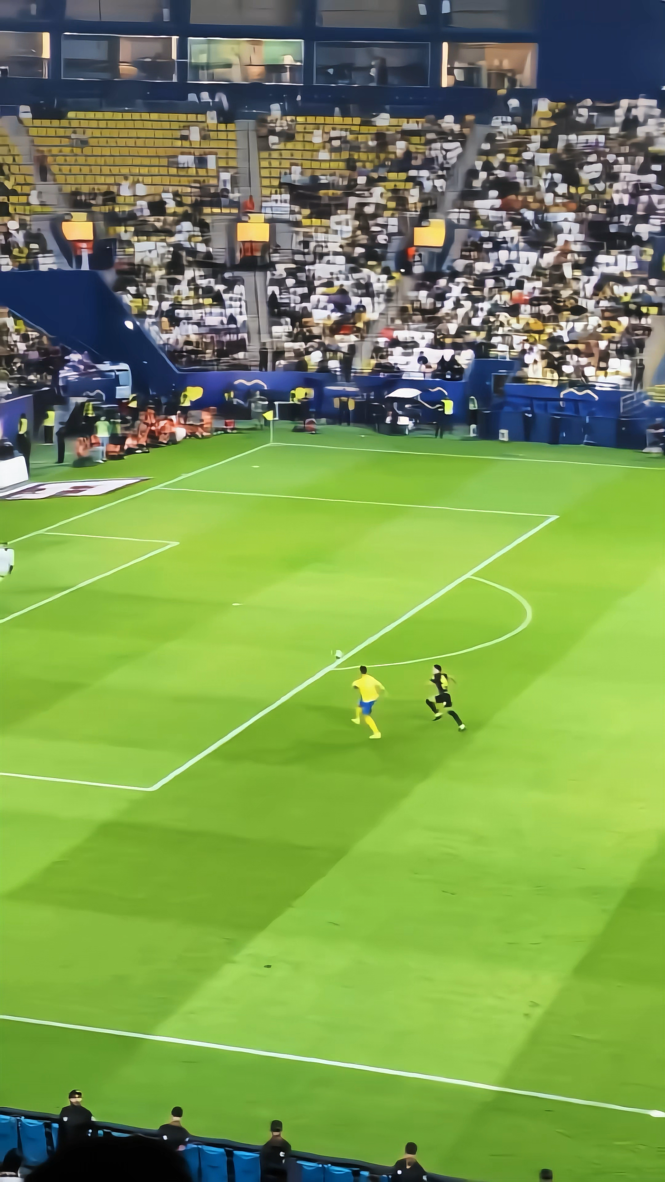 包含足球赛场的精采表现让球迷欣喜不已的词条 包含足球赛场的精采表现让球迷欣喜不已的词条