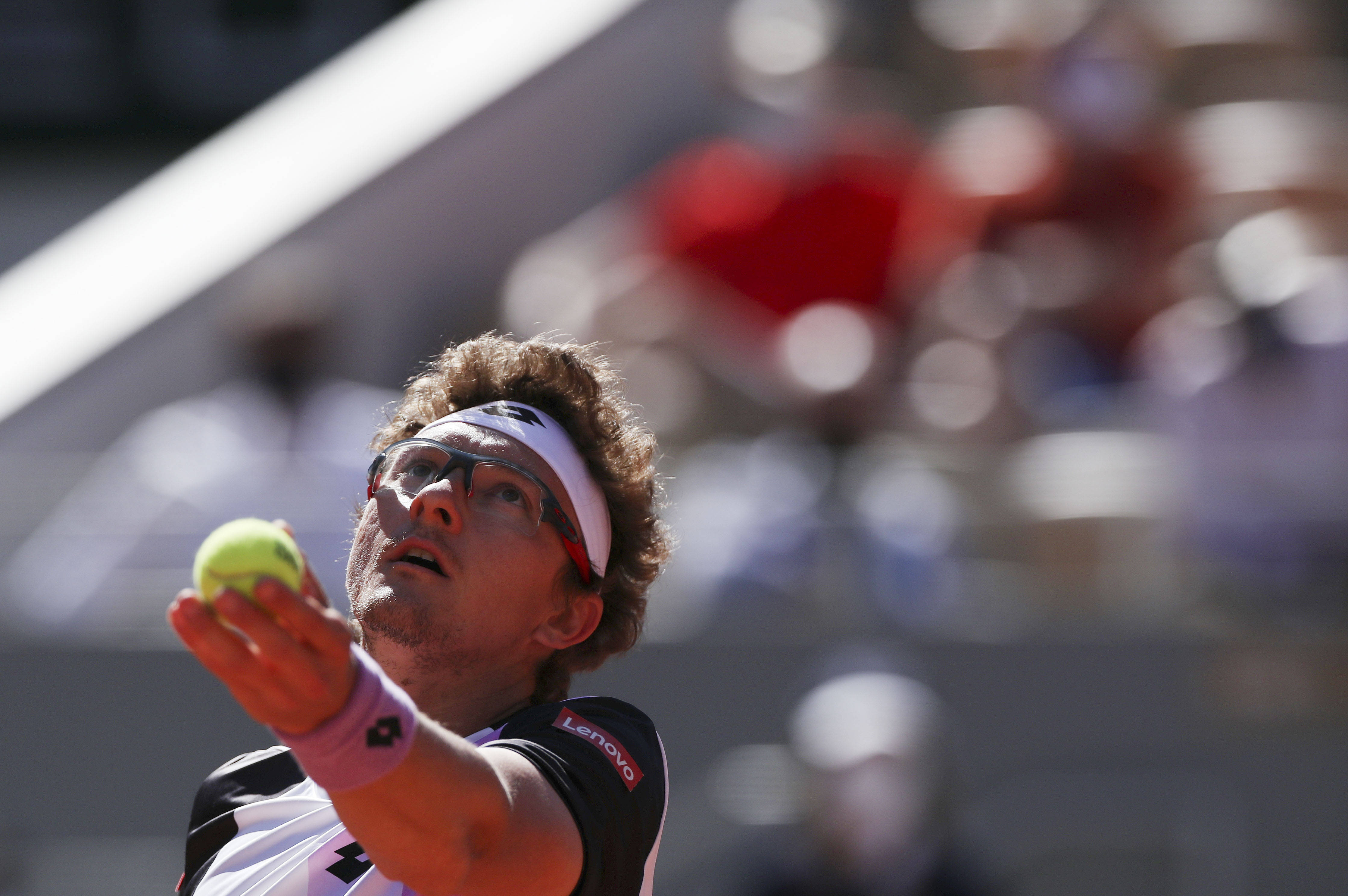 德国网球队血洗法国网球队，费德勒统治全场的简单介绍