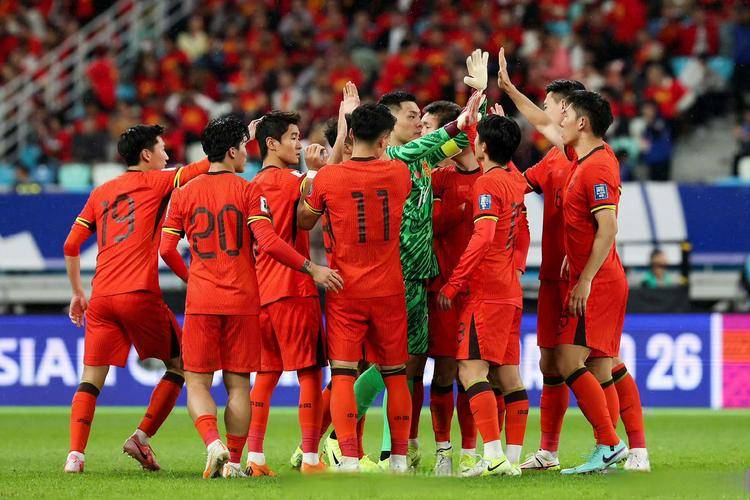 日本队横扫中国队，郑思维扛起全队