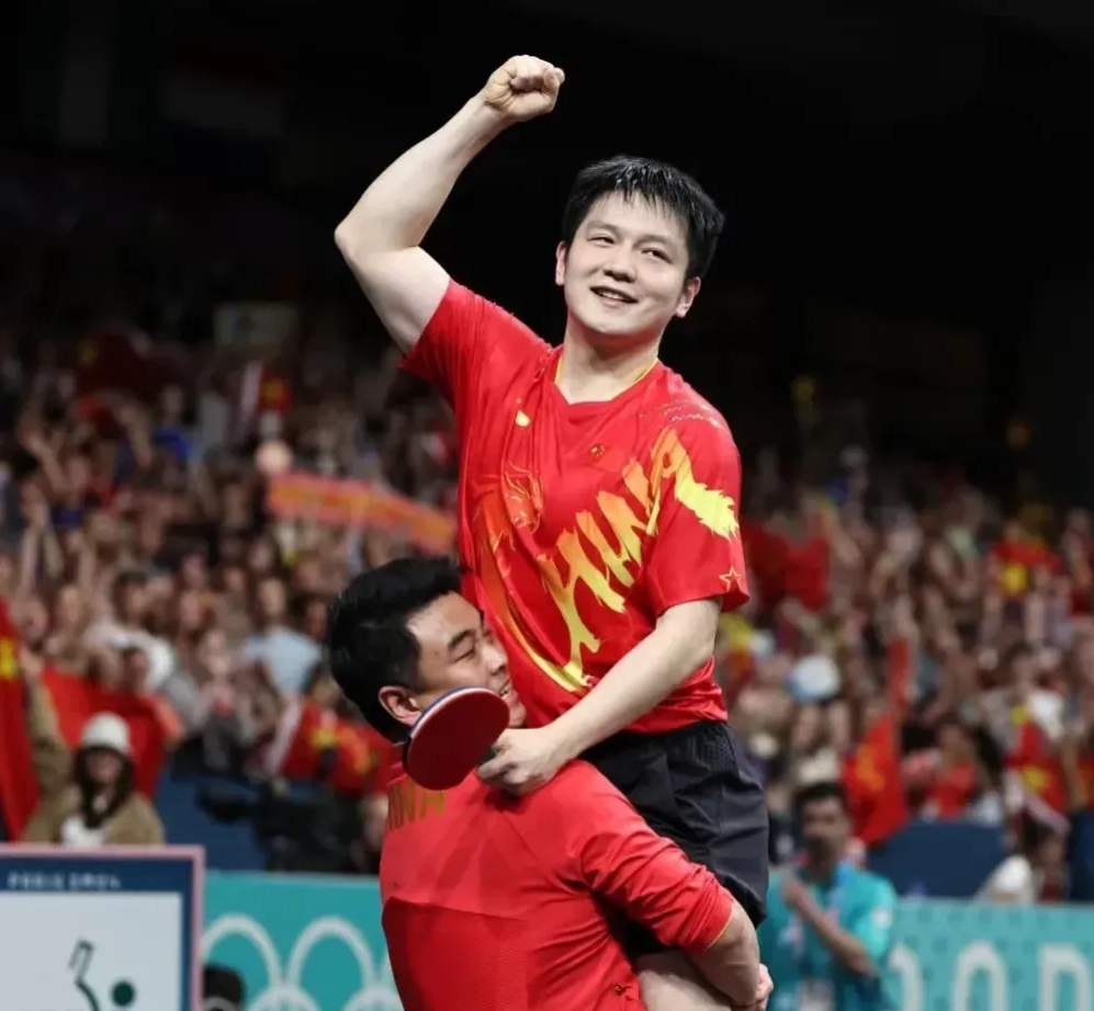 中国乒乓球队险胜瑞典乒乓球队，王皓完成帽子戏法的简单介绍