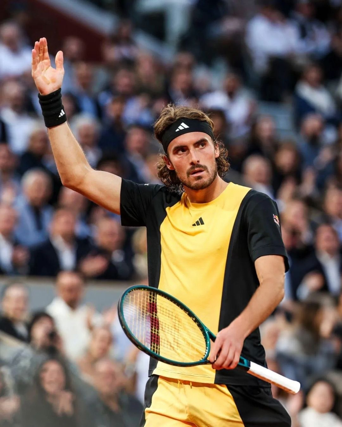 英国网球队鏖战欧洲网球队，西西帕斯打破历史纪录的简单介绍