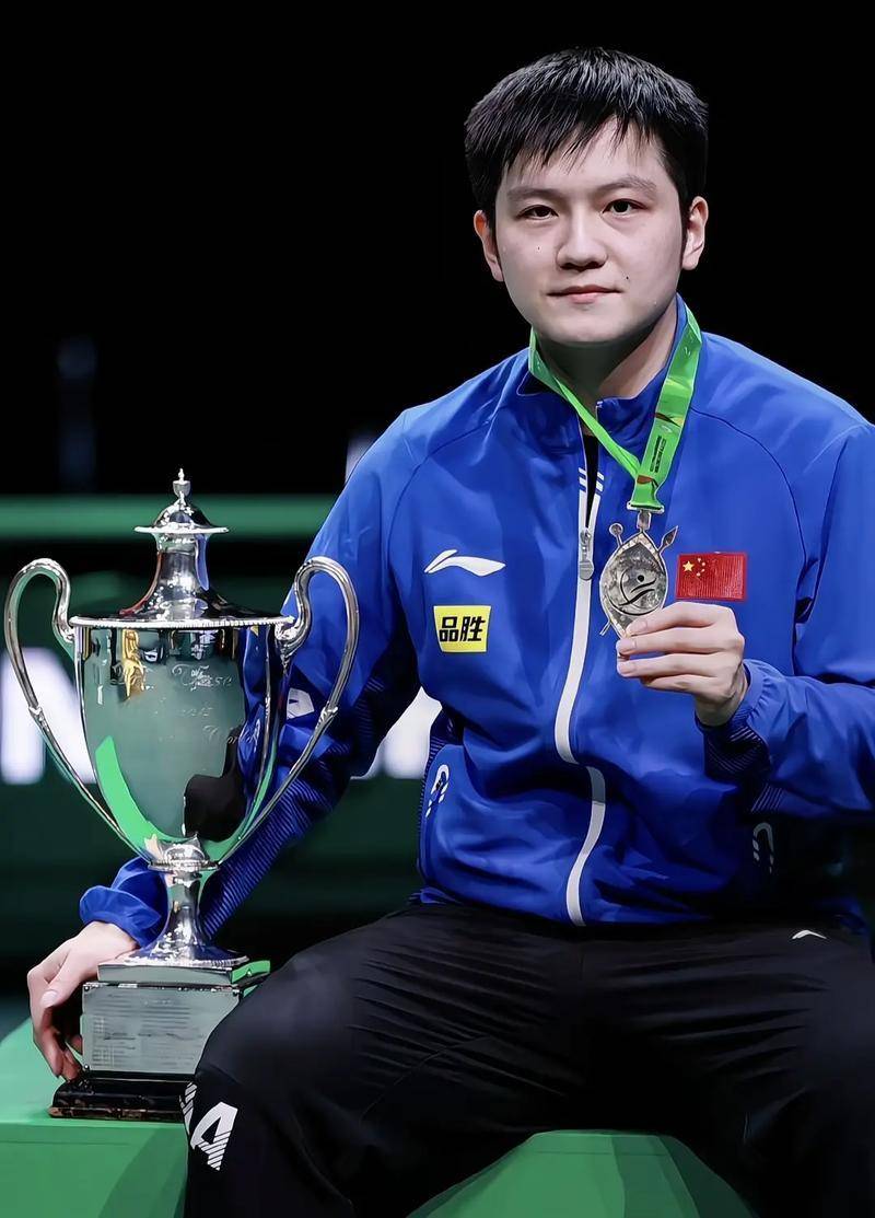 英国乒乓球队强势韩国乒乓球队，樊振东送出助攻的简单介绍