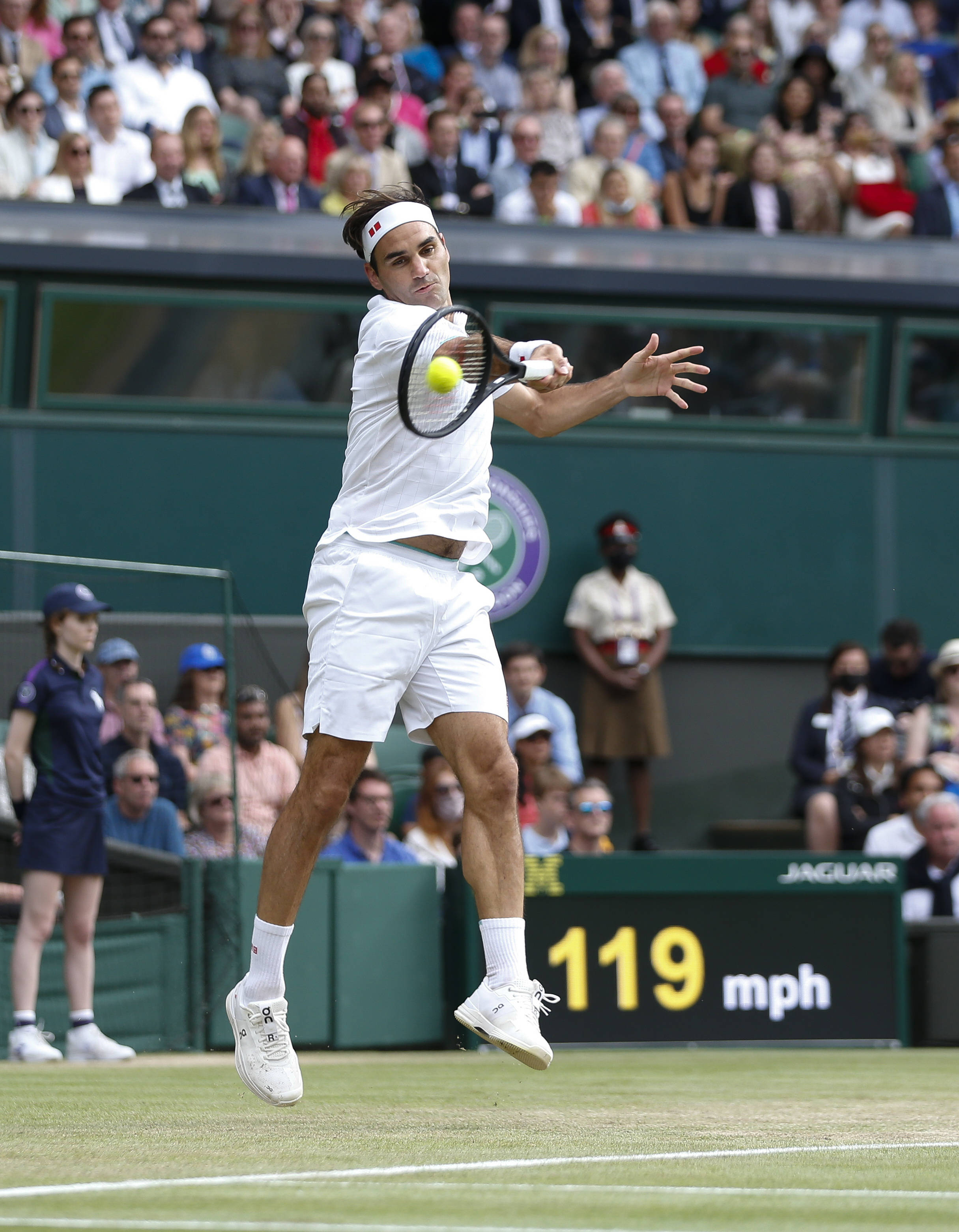 美国网球队爆冷澳大利亚网球队,费德勒统治全场 美国网球队爆冷澳大利亚网球队,费德勒统治全场