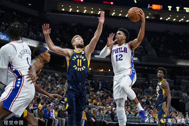 凯尔特人翻盘爵士，戈贝尔带队取胜