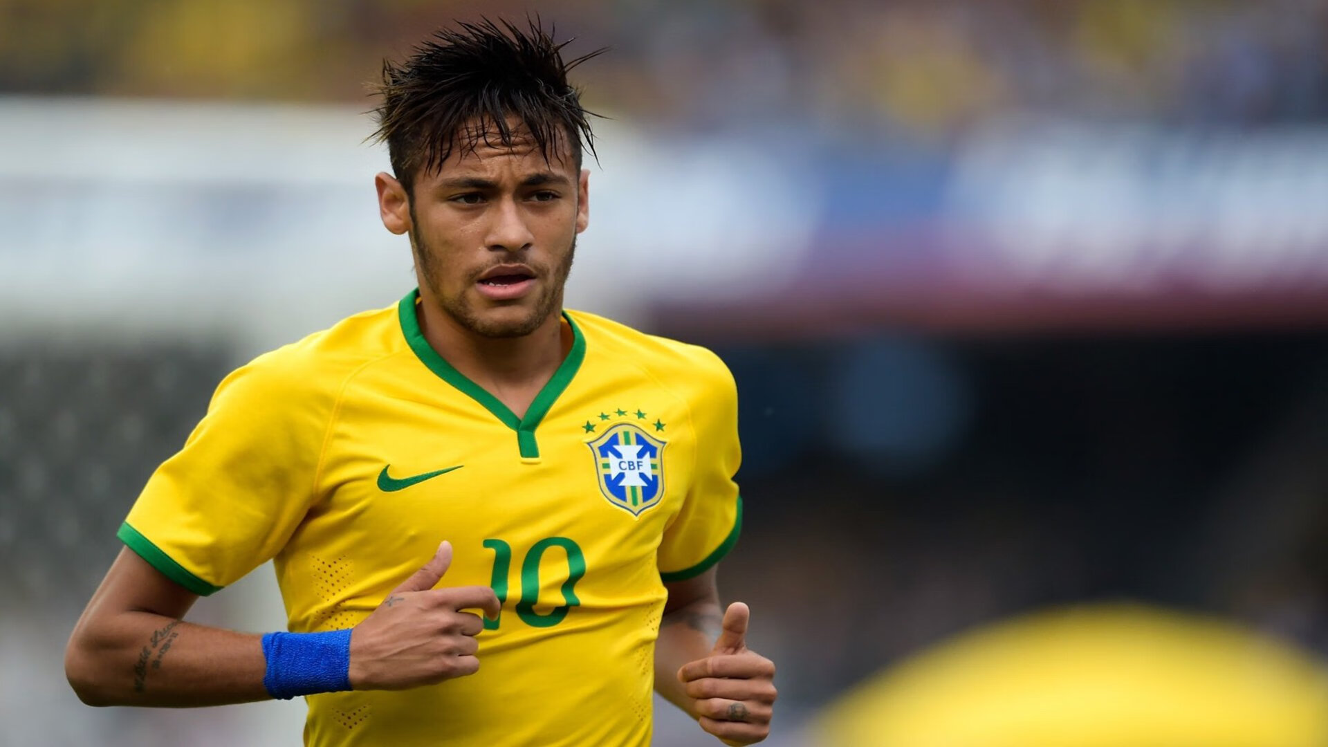 富安健洋的钢铁防线，喀麦隆如何以防守艺术击败英格兰