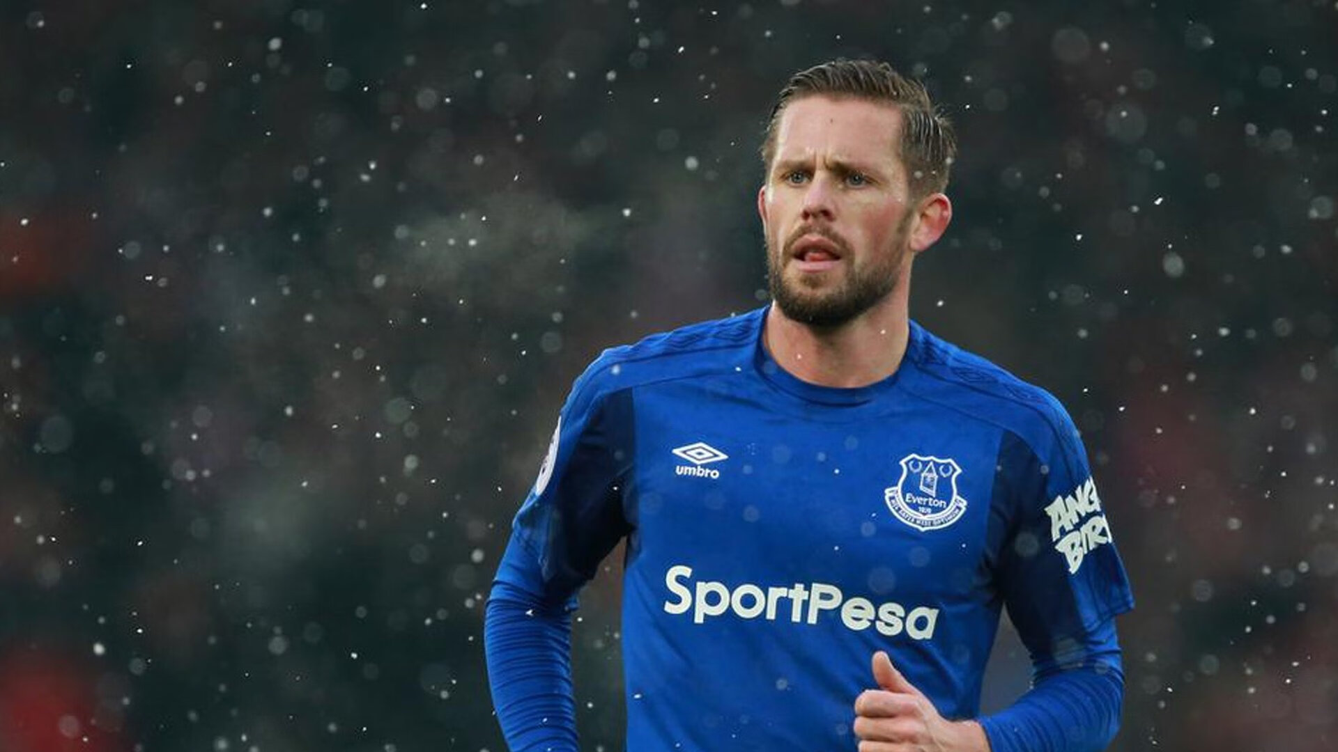 巴斯托尼的狂想曲，当后卫在抢七之夜奏响进攻最强音